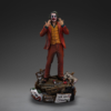 Joker statue forfra på base