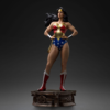 Wonder Woman statue forfra