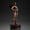 Wonder Woman statue fra siden