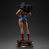 Wonder Woman statue bagfra