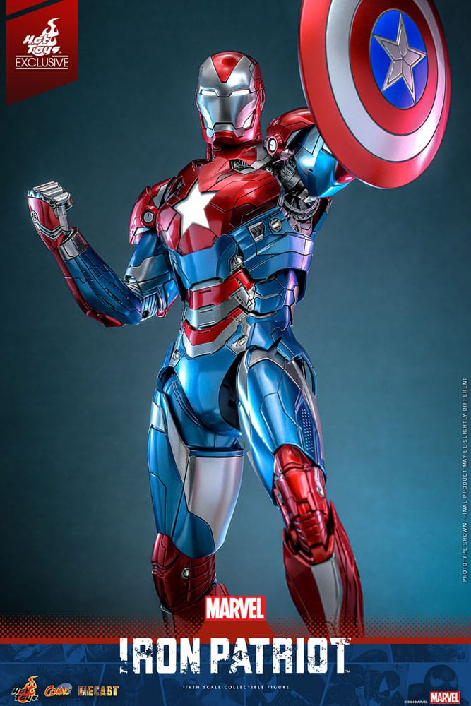 Iron Patriot stående med hænderne i siden