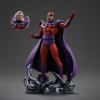 Magneto statue med ekstra hoved vist ved siden af