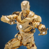 Nærbillede af Iron Man Mark III med lysende hænder og bryst