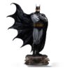 Batman statue på detaljeret base set forfra