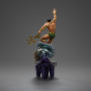 Namor diorama fra lav vinkel