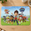 Paw Patrol dækkeserviet på et træbord